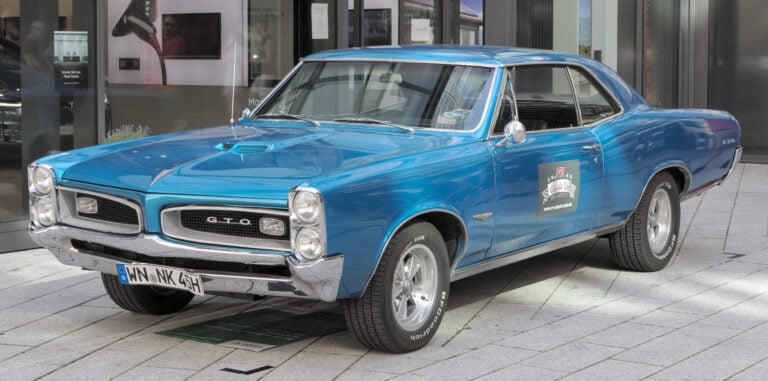 The 30 Greatest American Muscle Cars of All-Time: Power and Performance Icons Ranked