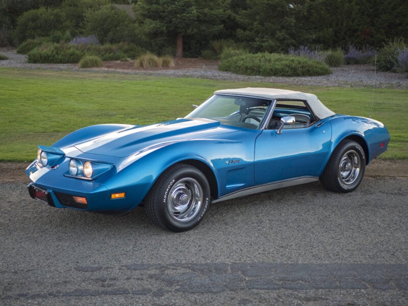 1975 Chevrolet Corvette Stingray e1744458749601