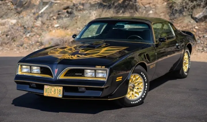 1977 pontiac firebird trans am 1000 web scaled.jpg 204695831