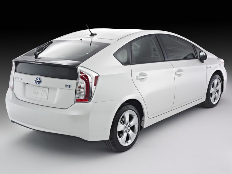 TOYOTA Prius 5485 40 e1748083053832