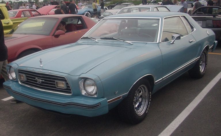 The 30 Worst American Cars of All-Time