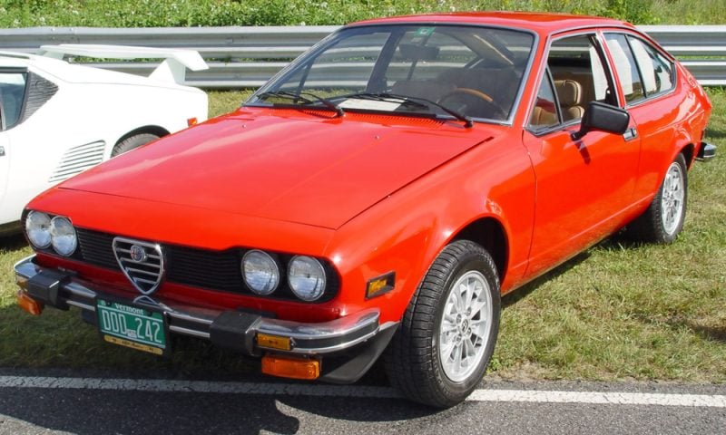 Alfa Romeo Alfetta GTV e1758988935966