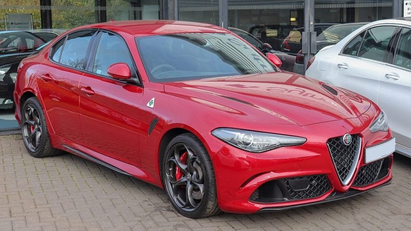 Alfa Romeo Giulia Quadrifoglio e1758988654333