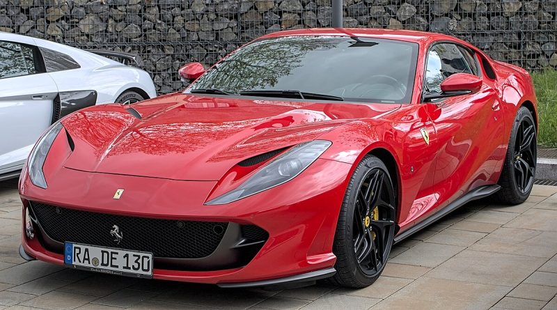 Ferrari 812 Superfast e1757417887363