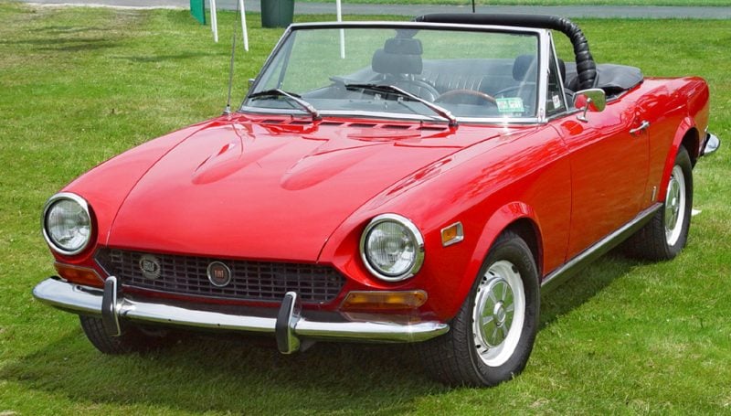 Fiat 124 Spider e1761306643921
