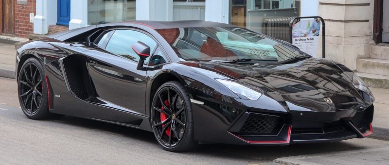 Lamborghini Aventador scaled e1760958573576