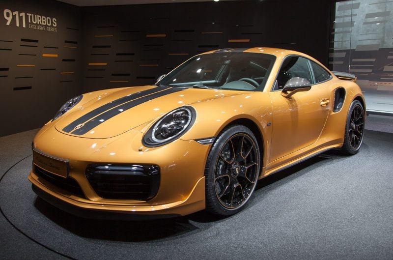 Porsche 911 Turbo S e1760958643583